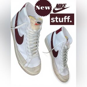 Nike White and Maroon High-Tops mid 77’s